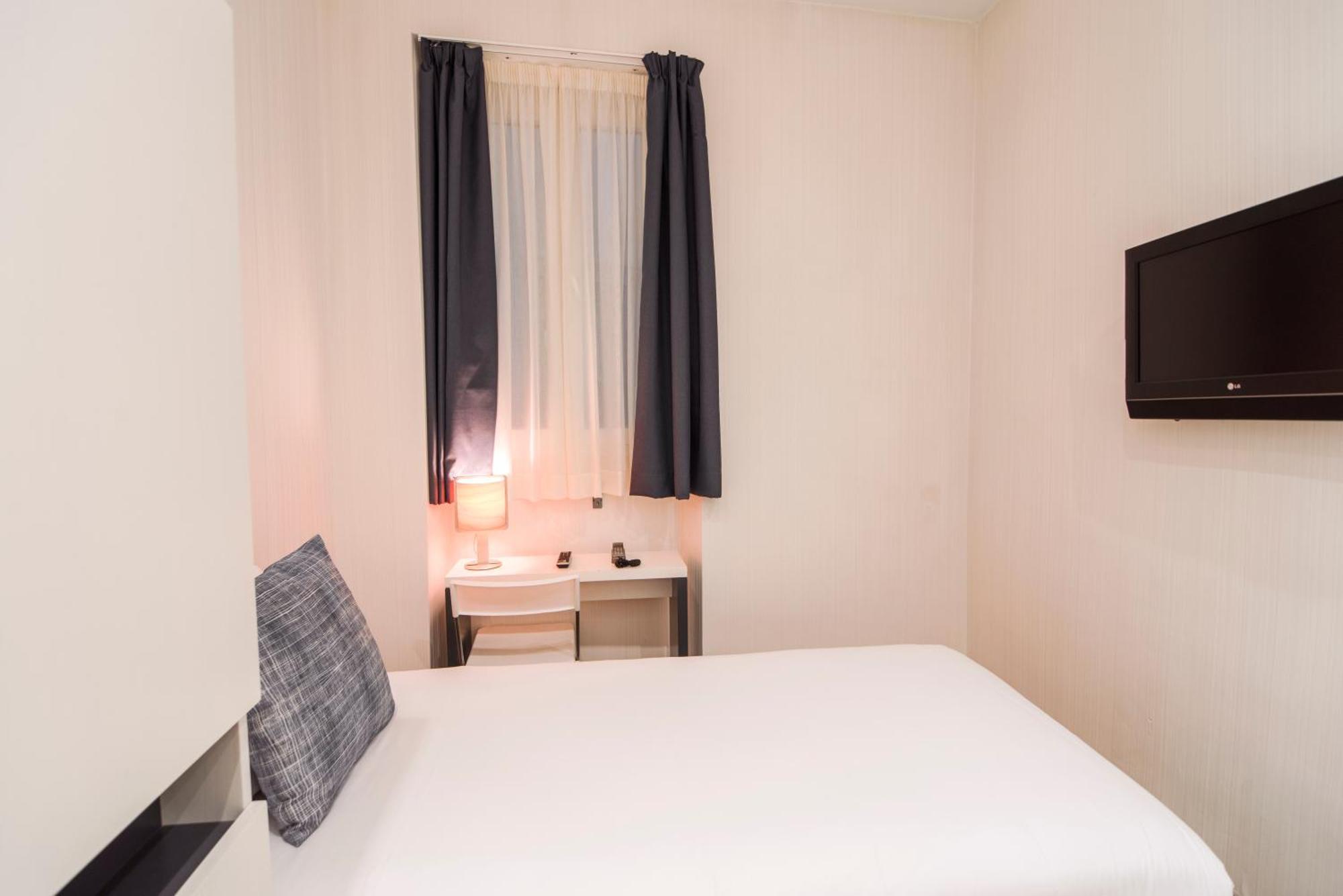 Petit Palace Canalejas Sevilla Стая снимка